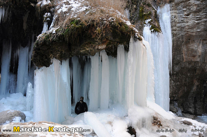 طبیعت زمستانی آبشار اخلمد