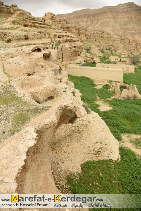 صخره های شهرستان پارسیان