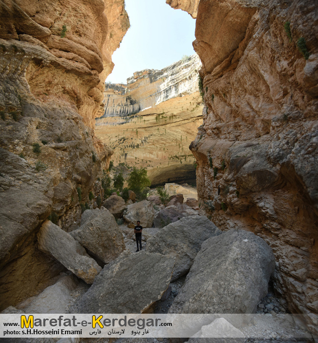 غارهای باستانی فارس