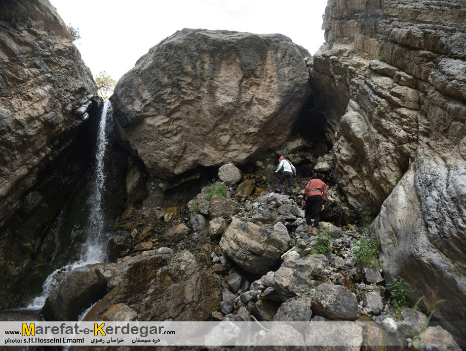 آبشار دره سیستان